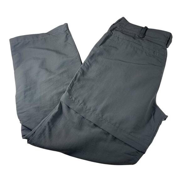 The North Face Pants - The North Face Charcoal Gray Convertible Pants — Size 10 (Excellent Condition)